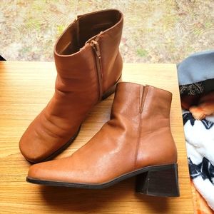 VINTAGE 90s Y2K Madeline Stuart Boots